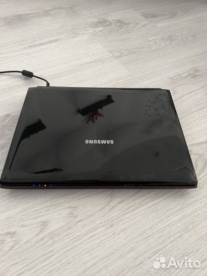 Ноутбук samsung Q310