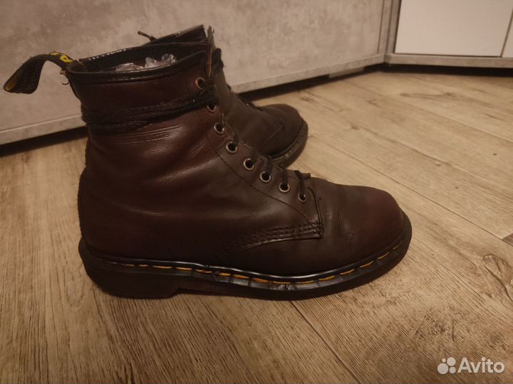 Dr.Martens 1460 Made in England Pascal Crazy Horse