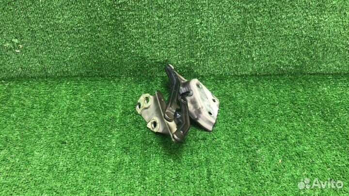 Петля капота правая VAG Volkswagen Touareg 7L 7L