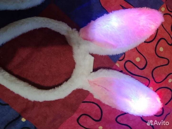 Ушки светящиеся новые