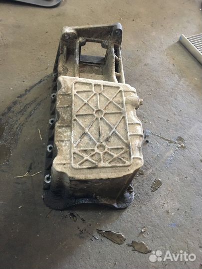 Поддон масляный двигателя (Ford Focus)