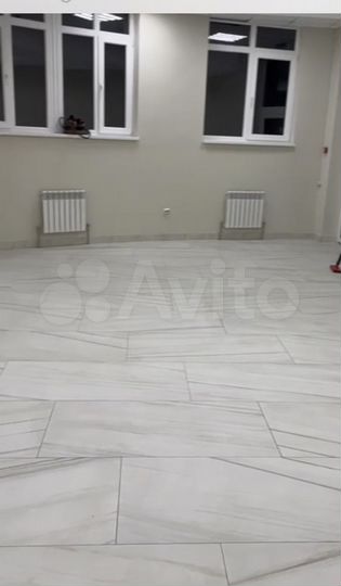 Под продуктовый магазин