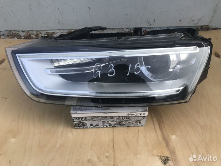 Фара Audi Q3