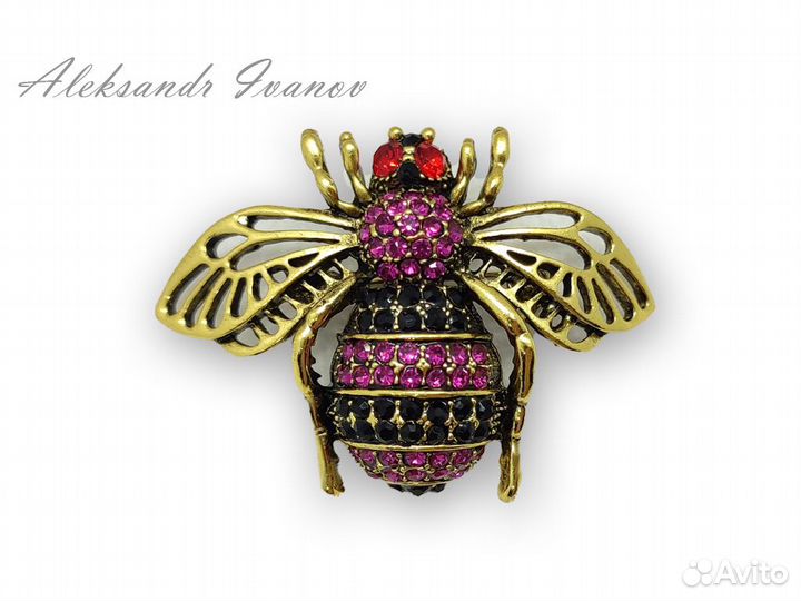 Брошь пчела