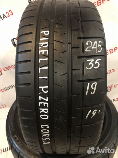 Pirelli P Zero Corsa System 245/35 R19 95Y