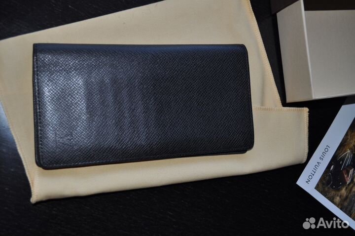 Louis vuitton. бумажник оригинал