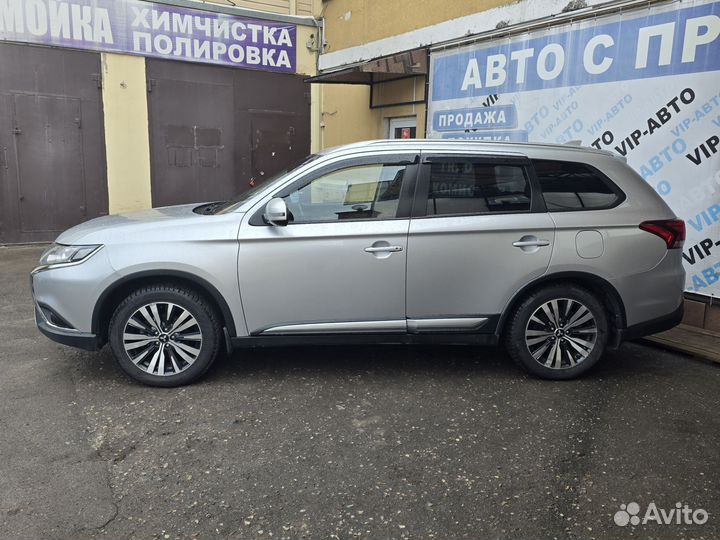 Mitsubishi Outlander 2.0 CVT, 2018, 102 223 км