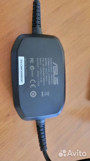 Автомобильное зарядное устройство Asus