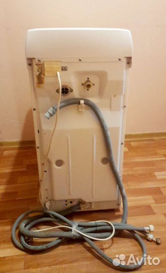 Стиральная машина с вертикальной загрузкой