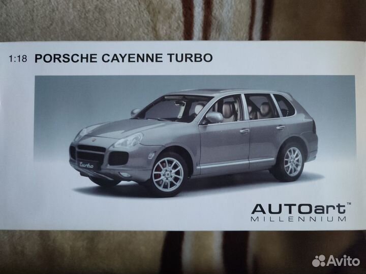 Porsche Cayenne Turbo, 1:18 autoart