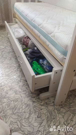 Детская кровать трансформер с маятником