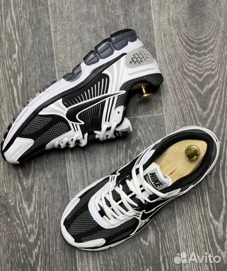 Кроссовки Nike air zoom vomero 5 (40-45)