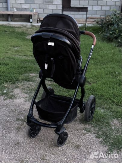 Коляска 2 в 1 Happy Baby Mommer