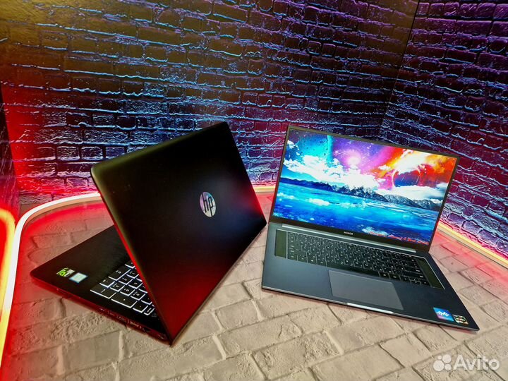 Ноутбук. Игровой ноутбук Core i7. Ноутбуки