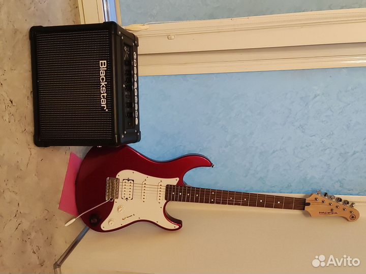Электрогитара Yamaha pacifica 012 и комбик