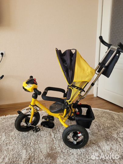 Трехколесный велосипед