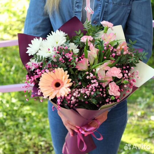 Цветы альстромерия в букетах Пермь Доставка