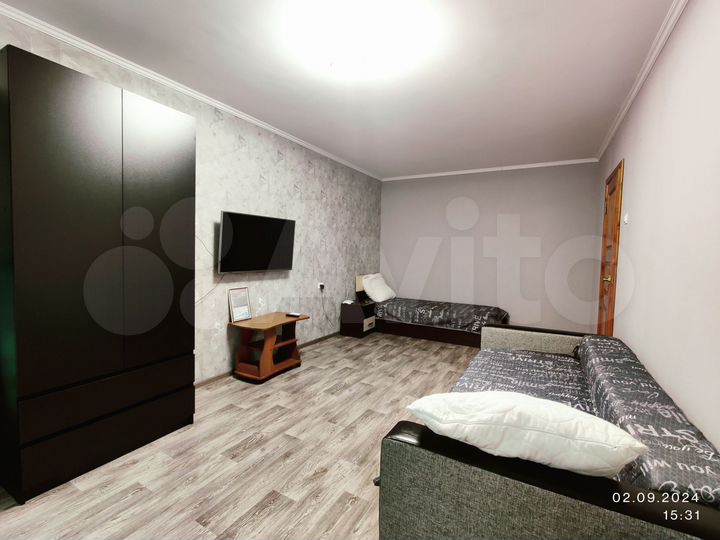 2-к. квартира, 47 м², 1/9 эт.