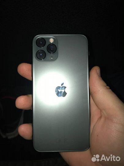 iPhone 11 Pro, 64 ГБ