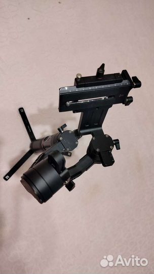 Электронный стабилизатор Zhiyun Crane 2V3