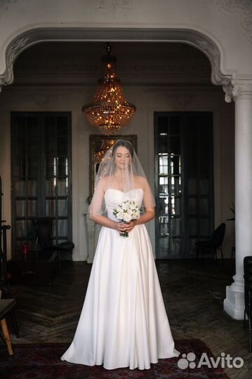 Свадебное платье 46-48 р