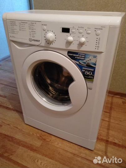 Новая стиральная машинка на 4кг Indesit iwud 4105