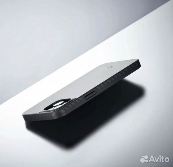 Чехол Pitaka MagEZ Case 3 Pro на iPhone 14 Pro Max