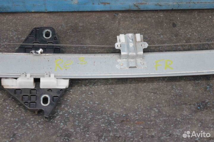 Стеклоподъемник Honda CR-V (Хонда ср-В) RE3 72210s