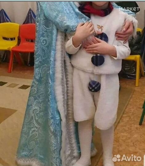 Новогодние костюмы снеговик и зайчик