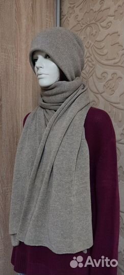 Комплект шапка и шарф женские