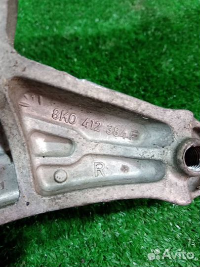 Опора стойки передняя правая Audi A4 B8 cdhb