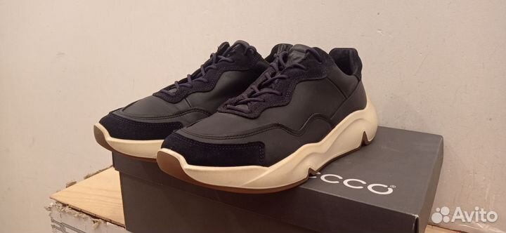 Кроссовки ecco