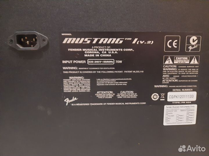 Гитарный комбоусилитель Fender Mustang 1