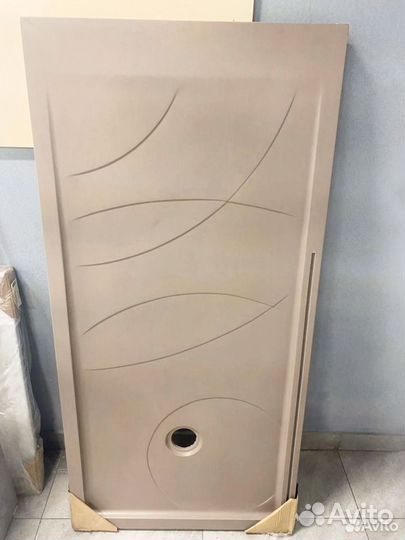 Душевой поддон из искусственного камня