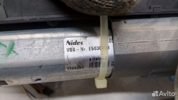 Электропривод крышки багажника Audi Q7, 2011