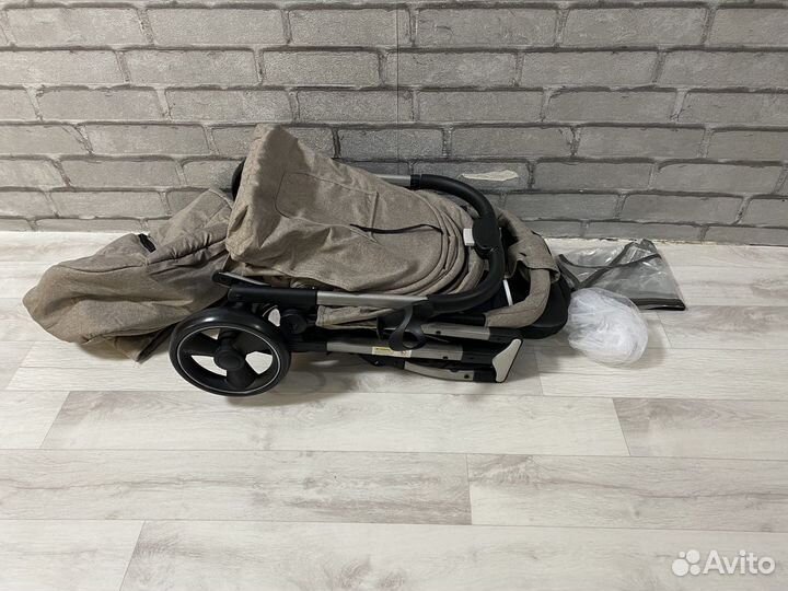 Коляска luxmom H 3