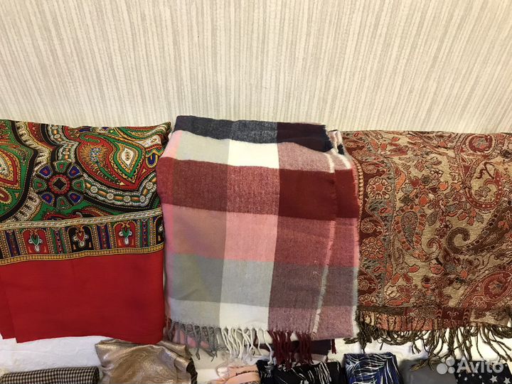 Шарфы, платки, палантины