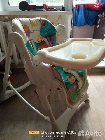 Стульчик для кормления