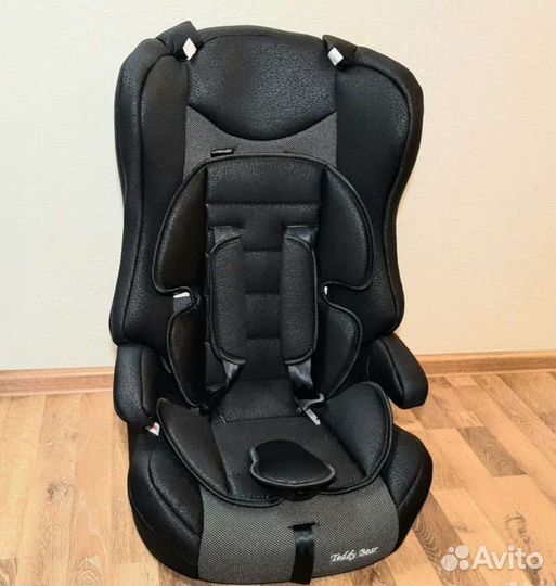 Автокресло (новое) с бустером Zlatek до 36 кг