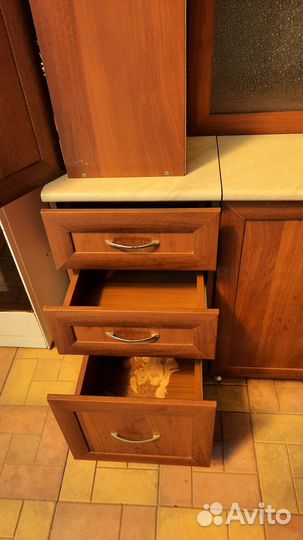 Кухонный гарнитур угловой бу