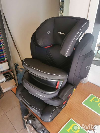 Автокресло recaro monza nova 2