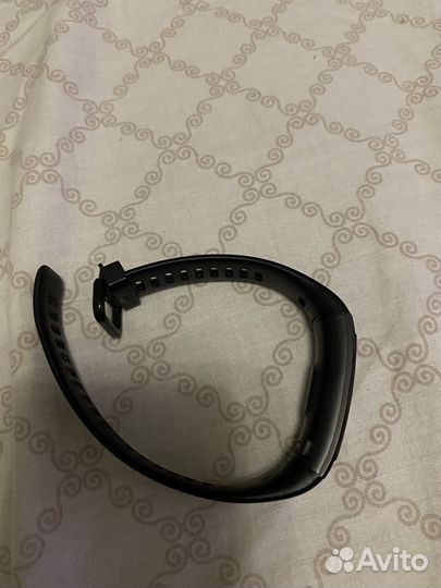 SMART часы huawei band 4 pro
