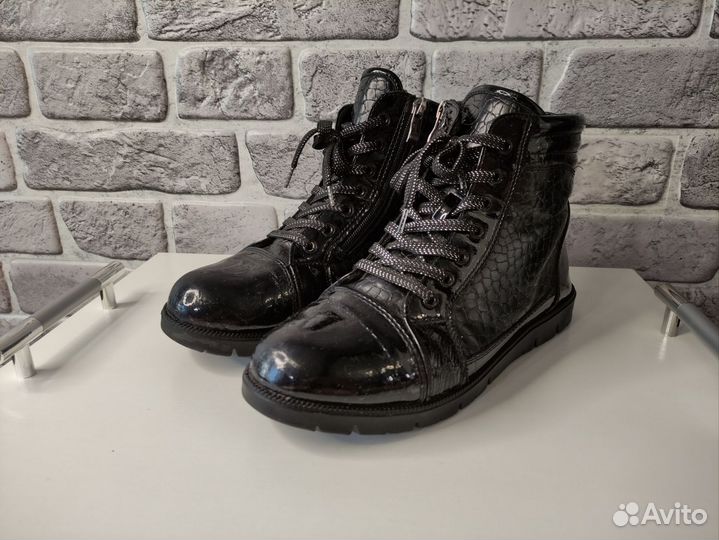 Ботинки демисезонные