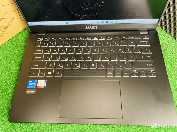 Ноутбук i5-1235 Iris Xe