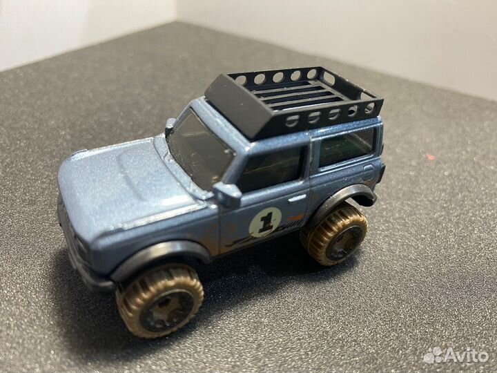 Багажники, боксы на крышу для Hot wheels 1/64