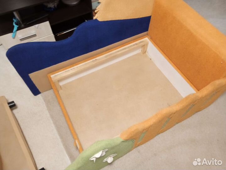 Детский диванчик