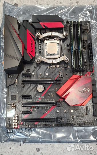 Asus ROG strix Z370-H gaming + i7-8700K+Crucial 32