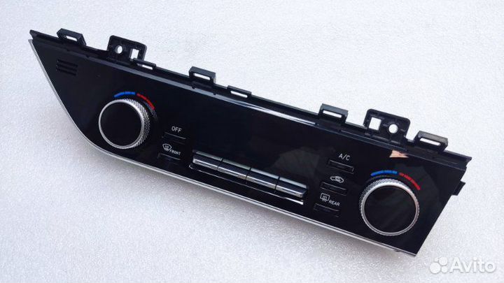 Б/У Б/У Блок управления климат контролем Состояние