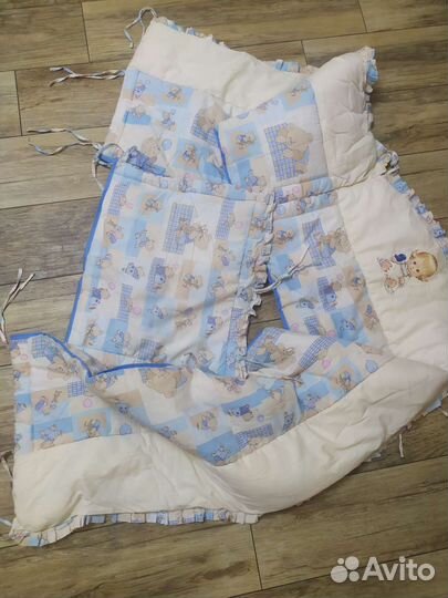 Бортики в детскую кроватку