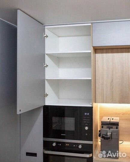 Кухня на заказ / Кухонный гарнитур